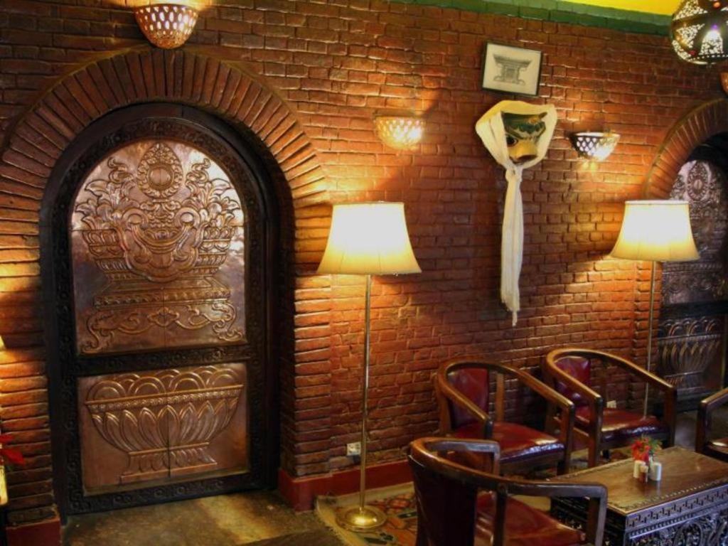 Hotel Vajra Kathmandu Exteriör bild