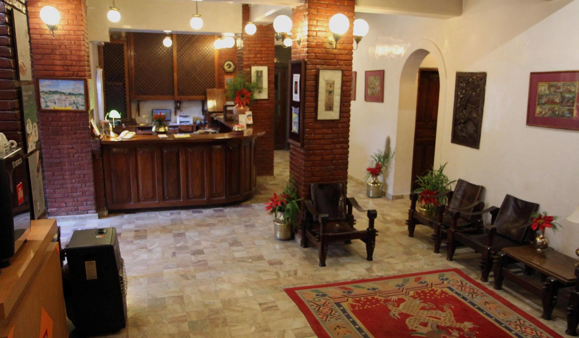 Hotel Vajra Kathmandu Exteriör bild