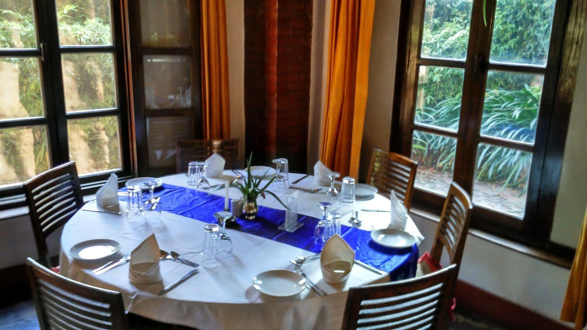 Hotel Vajra Kathmandu Exteriör bild