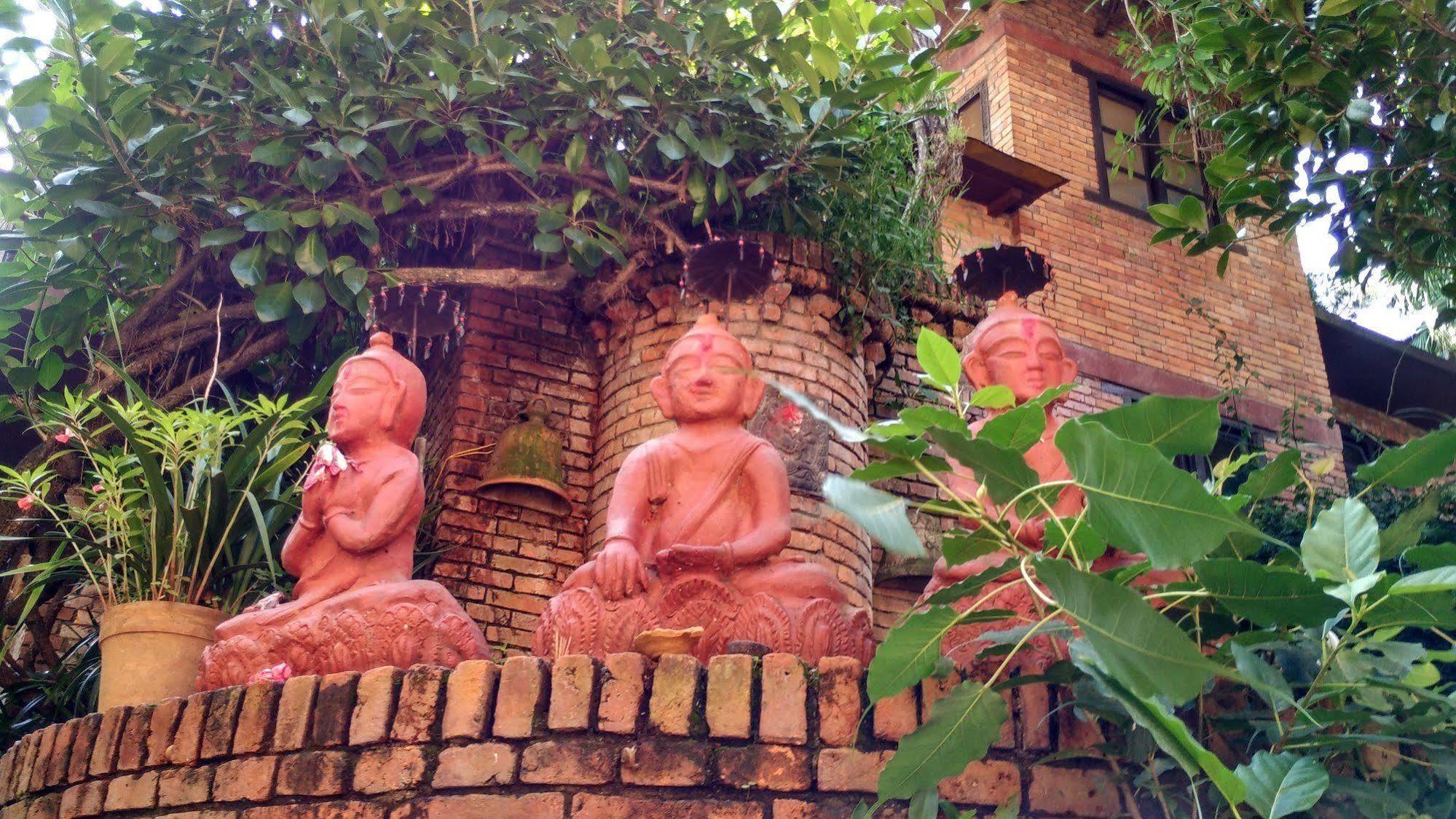 Hotel Vajra Kathmandu Exteriör bild